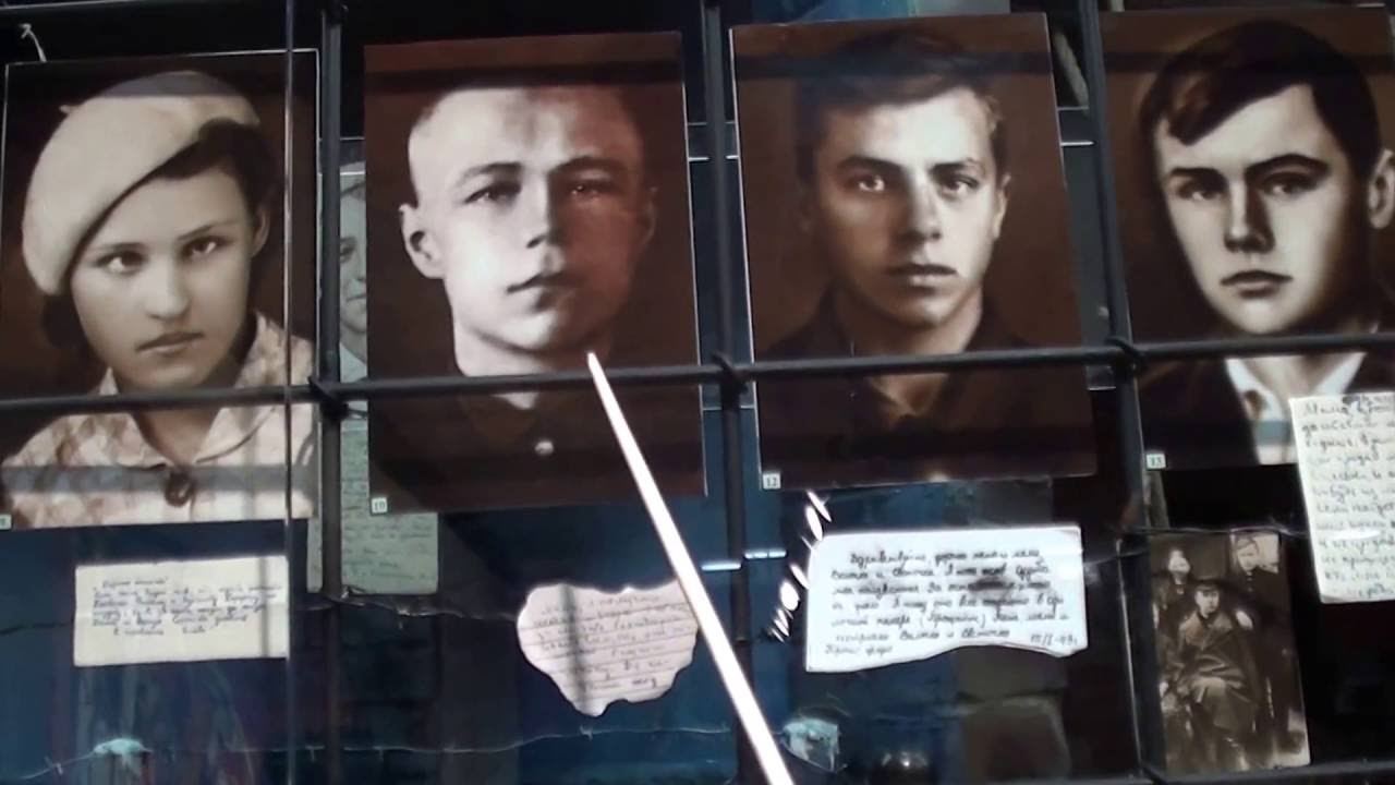 Музей в краснодоне молодая гвардия камера пыток Музей в краснодоне молодая гвардия камера пыток