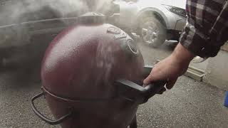 Char-griller Akorn jr. Easy Steak
