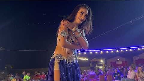 BELLY DANCE 💃 DUBAI  DESERT SAFARI | TANOURA DANCE | FIRE SHOW UAE 🇦🇪 | 2022 | DUBAI | BELLY DANCER