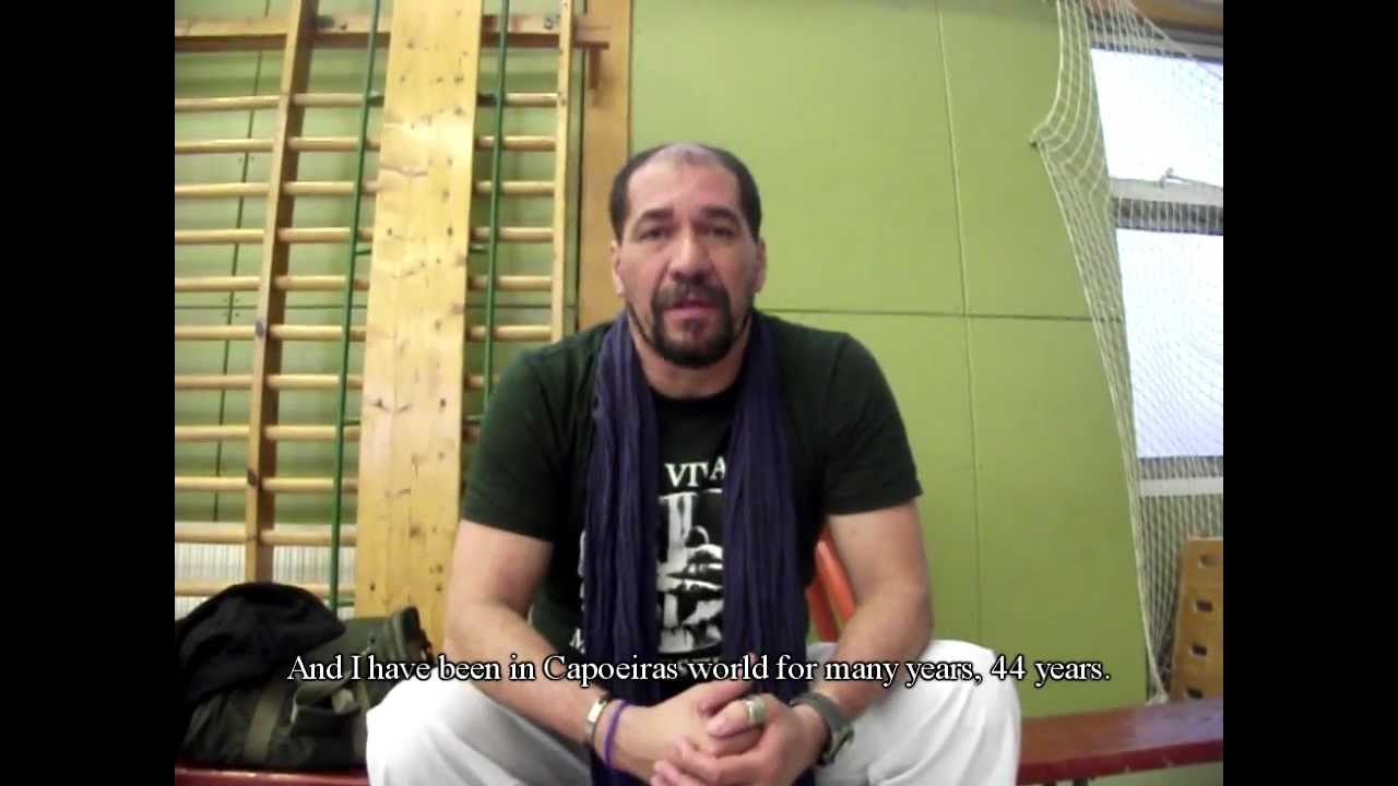 REVISTA CAMUGERE - CONVERSA RISCADA - À CONVERSA COM MESTRE TONI VARGAS