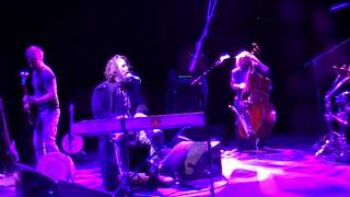 Watch Hothouse Flowers Peace Tonight video