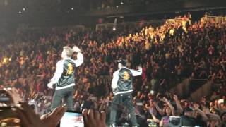 Famous New Kids On The Block - Summertime - Total Package Tour 2017 Net Worth