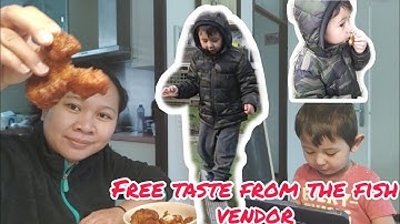 Eating Kibbeling| Buying Dutch Fried Fish / crackling