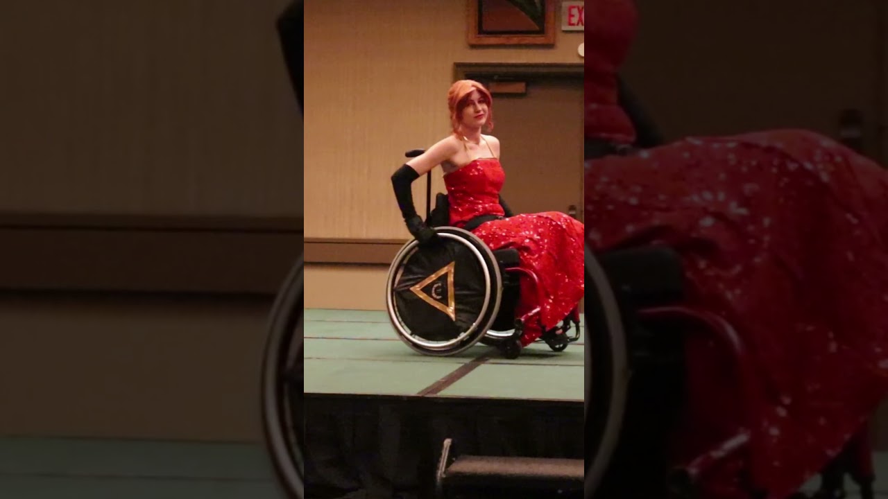 SageFenCon Cosplay Contest - Carmen Sandiego