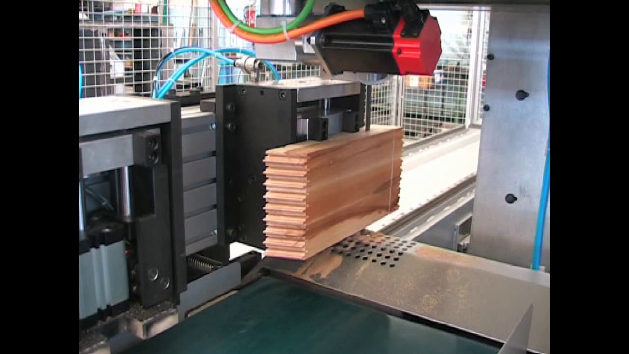 PADE - band sawing center CNC BASIC for WOOD HANGERS