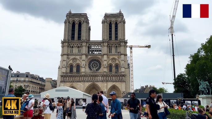 A Walk Down the Most Beautiful Boulevard in the World: Avenue des Champs-Elysées  - Through Eternity Tours