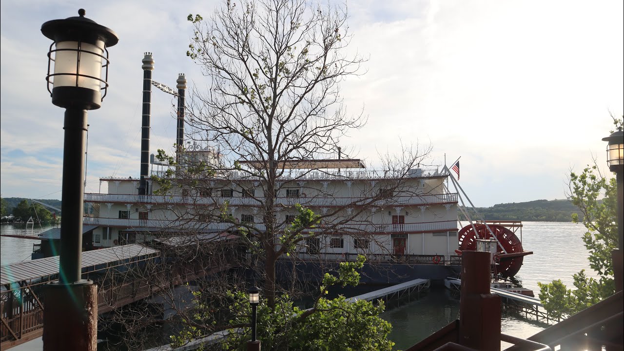 Silver Dollar City/ Showboat Branson Belle/ Top of the Rock Waterfalls