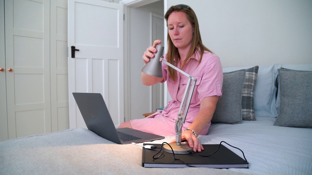 Anglepoise Introduces The 90 Mini Mini Usb Powered Desk Lamp Youtube