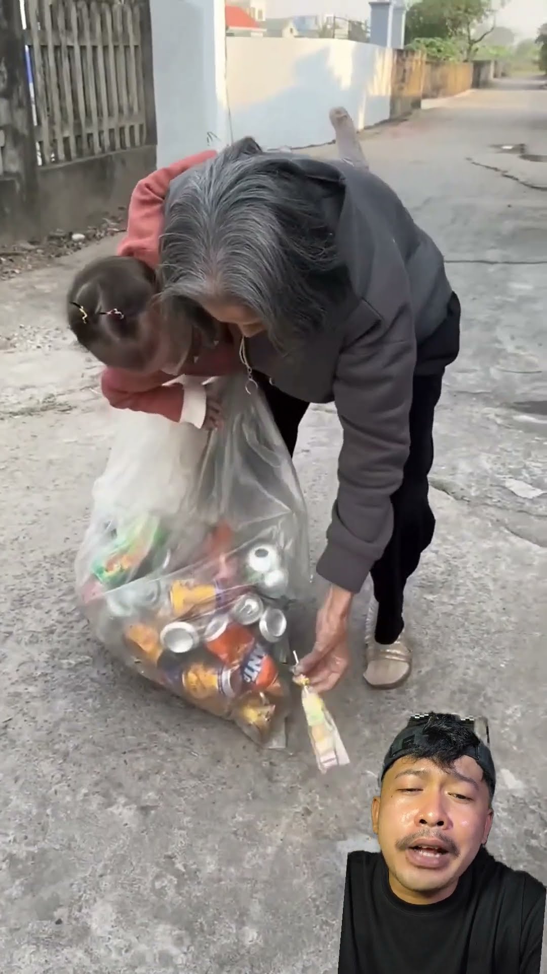 KASIAHAN NENEK MINTA PERMEN MALAH DIUSIR ? #reels #dubbing #funny
