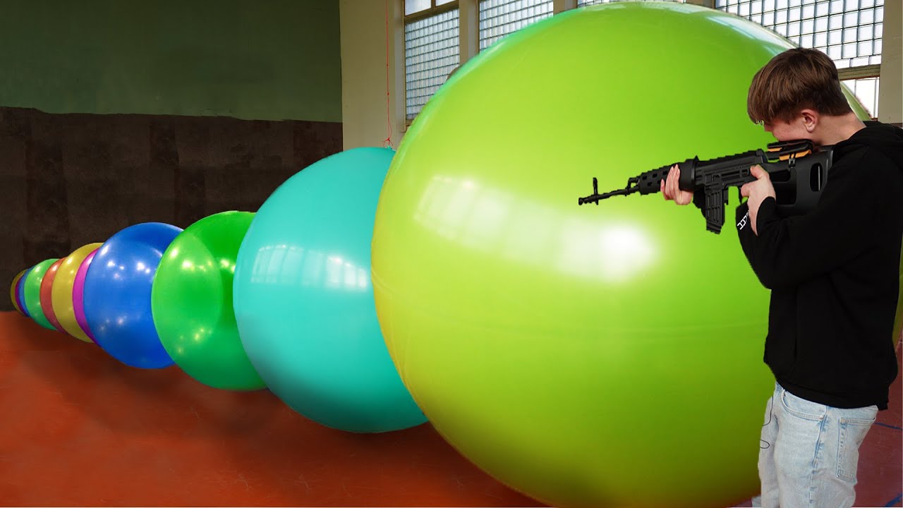 Kolik Obrovských Balónků Zastaví Paintball Pistoli?!
