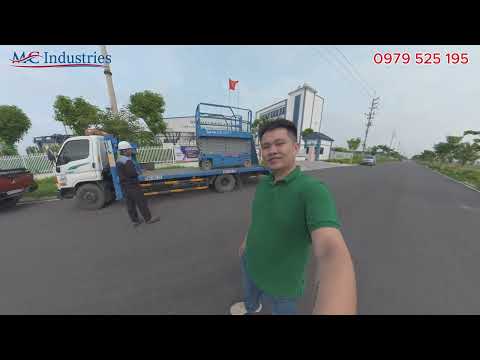 Giao xe nâng người siêu đẹp cho khách ở khu công nghiệp Thái Hà | MC Industries