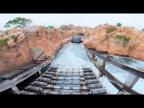 Disney Rapids Ride With GIANT Animatronic - Roaring Rapids POV Shanghai Disneyland