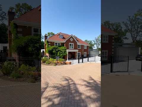 Full walkthrough around this beautifully designed home in Kingston🏡 #home #design
