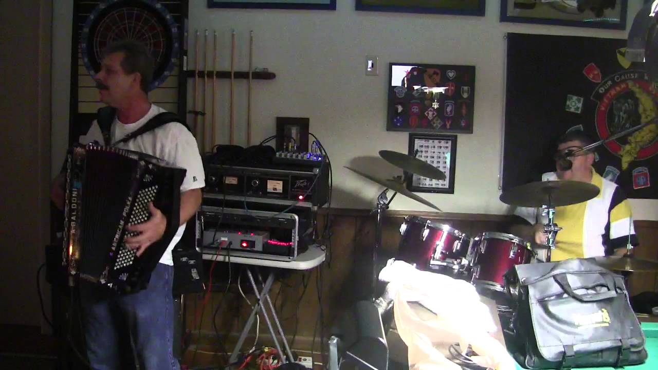 Bobby Mutz (2013) - Paper Roses