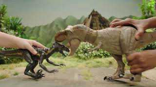 『ジュラシック・ワールド』最強恐竜バトル　T-レックス VS インドラプトル