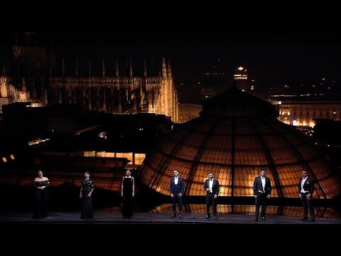 Video: Anfahrt Zur Produktion Der Mailänder Scala Im Bolshoi