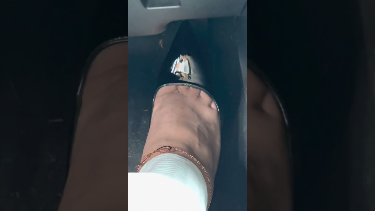 Driving patent heels by via Spiaga  (Spain)