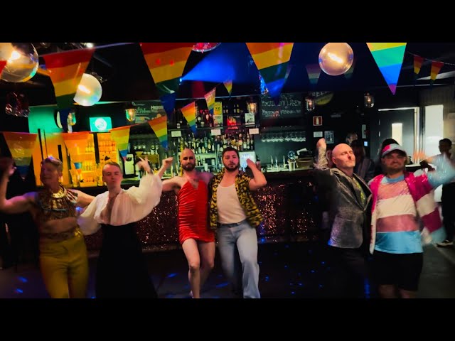 QueerSalsa Stockholm Show Team performing at the QueerSalsa Club Extravaganza at Debaser on the 3rd of May 2024.
Dancers