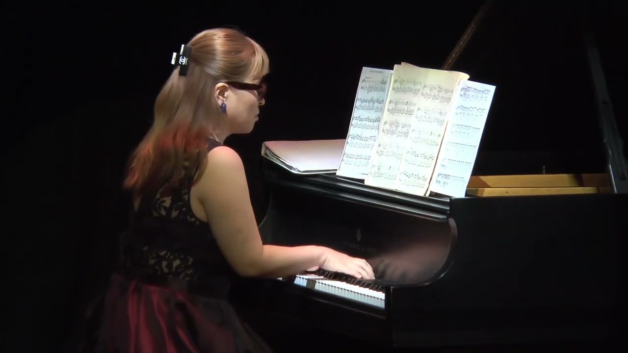 Fantaisie Impromptu performed by Eunmi Choi and composed by Frédéric Chopin at Passione Musicale