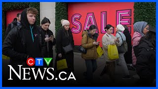 Data finds millions of Canadians still doing holiday shopping