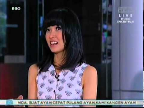 Wenda Tan Shows Off the Ring Given to Her by Ruben Onsu