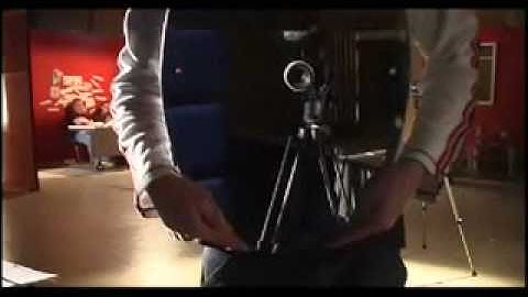 Is This a Question? Is This an Answer?