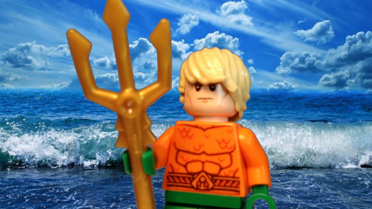 Custom LEGO Aquaman Minifigure LEGO DC Super Hero Review 