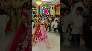 bride dance #entry lovely 😍 bride beautiful dance #entry #viralreels #trandingshorts #wedding