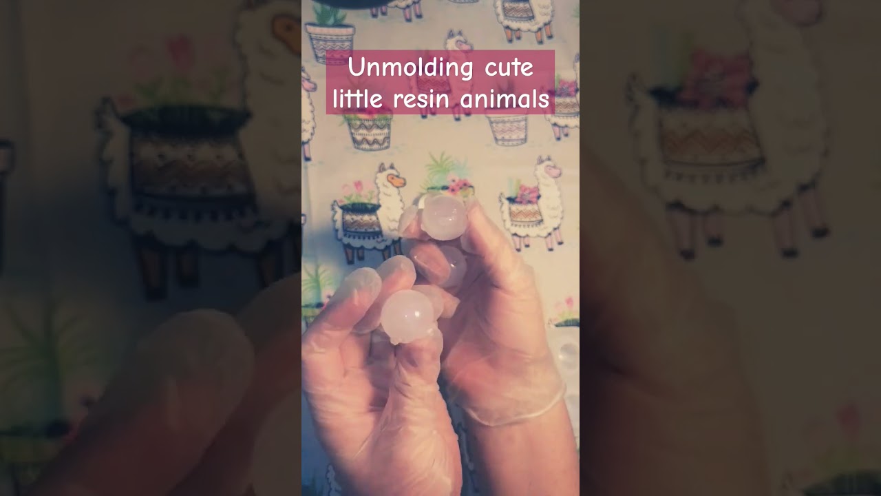 Unmolding Cute Little Resin Animals 🐥   
