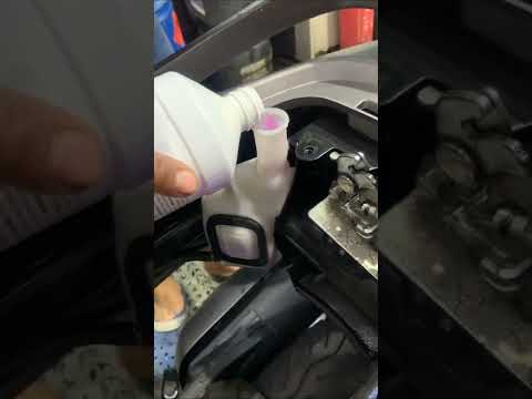 Video Thay nước mát cho Honda Lead có thật sự đơn giản? p2... - youtube