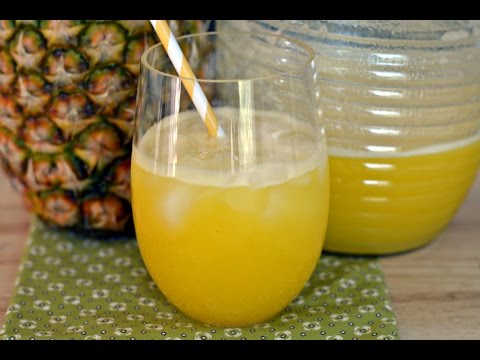 Video: 4 formas de hacer jugo de piña