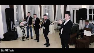 Formatia Elegant-Un Colaj Bogat de cantece