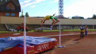 Beveik 2.15 M Suolis.