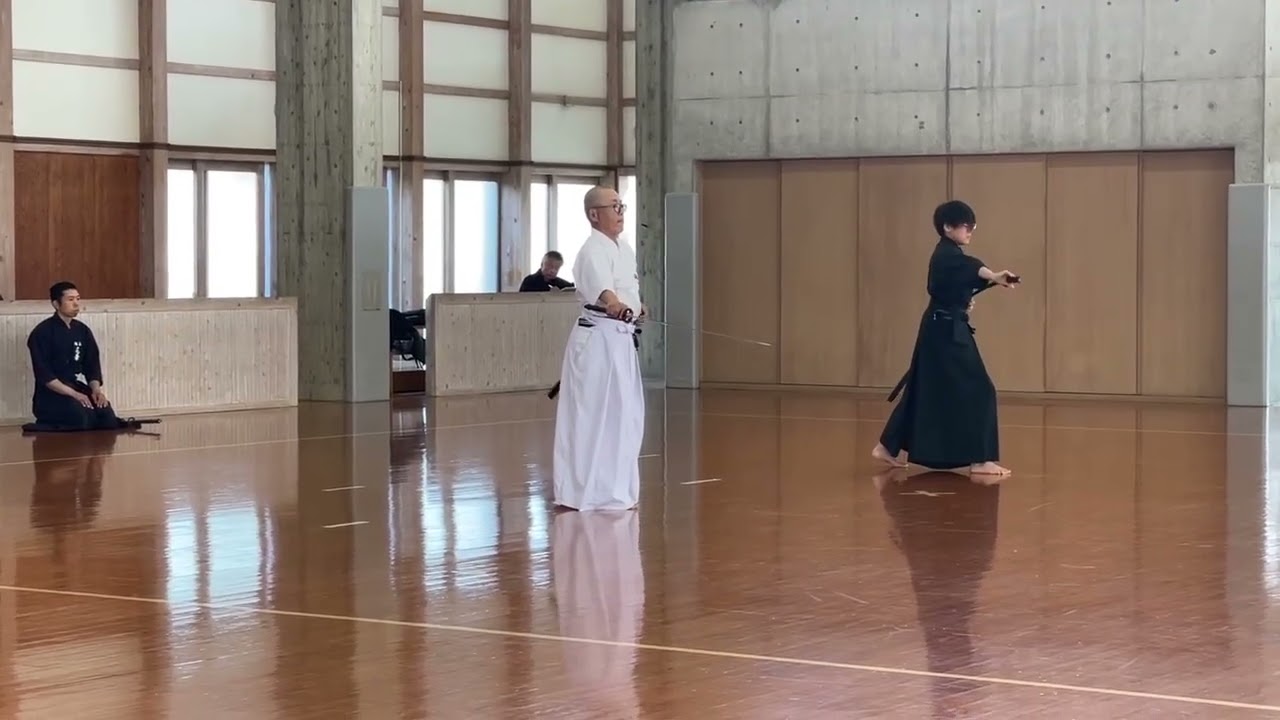 令和８年２月１５日                県下居合道大会