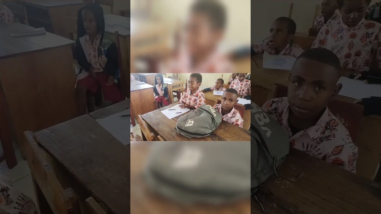 mengajar di SD INPRES PAGALEME kab. puncak jaya bertemu artis tiktok kota Mulia