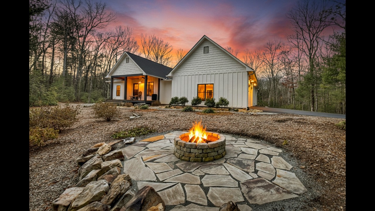 29 Robert Drive, Ellijay, GA  30536