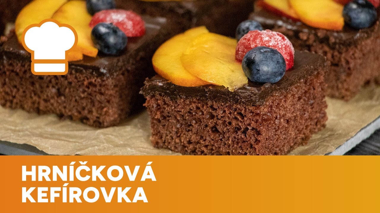 Došla vám vajíčka? Nevadí. Výborná hrníčková kefírovka s čokoládovou polevou vejce nepotřebuje