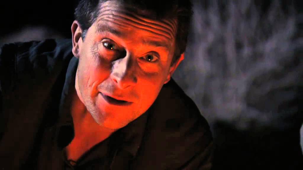 shocking definition Bear Grylls: Escape From Hell: Dingos