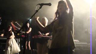 ***Austra-Spellwork live @ Trabendo Paris-juin 2012***.MP4