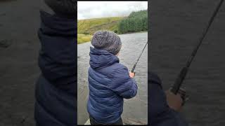 blowing a Gail but the fish don&#39;t mind #perch #scottishloch