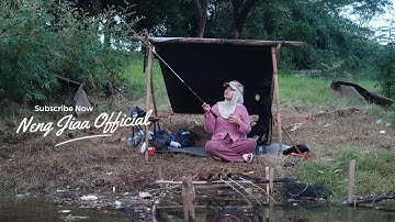 GADIS MANIS CAMPING MANCING..!!  di Sungai Ternyata Ada yang Mengintai 😱 Viral Mancing Ikan Besar