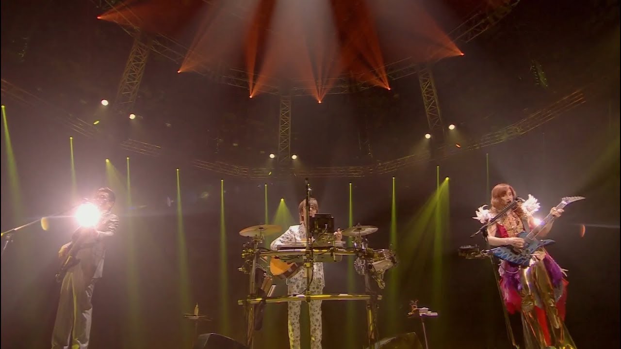 THE ALFEE - やさしい黄昏【One Night Circle】 - YouTube