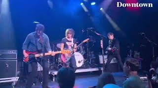 Watch Pretenders Downtown video