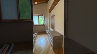 APPARTAMENTO SU 2 LIVELLI CON TERRAZZO IN VENDITA A DORGA - CENTRO