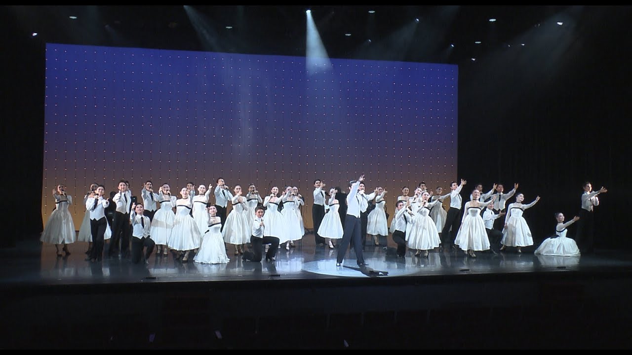 宝塚音楽学校109期生 卒業公演兼ねた「文化祭」前に歌とダンス披露