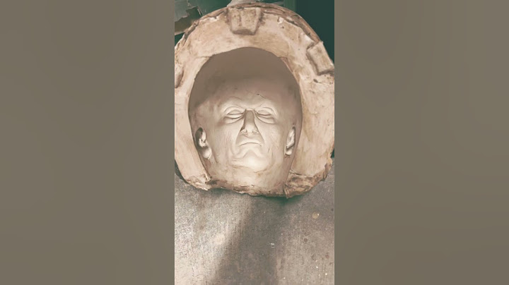Mold face illusion.