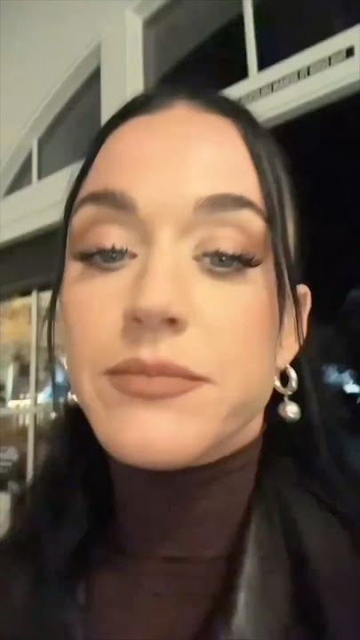 Katy Perry wasn’t recognized in public 😂