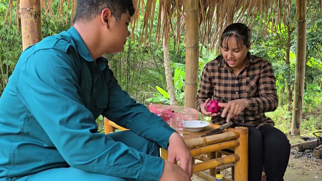 Трогательная история о матери‑одиночке и её брошенном 8‑месячном мальчике.