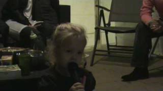 Nieuwe Tante Leen - Oh, Johnny Dana 2 Jaar Oud.