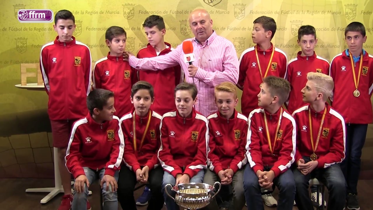 Los campeones de España alevines de futsal en nuestro plató de FFRM